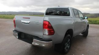 Finansowanie SUV Toyota Hilux 2024