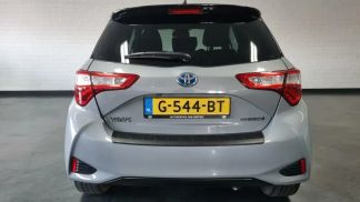 Lízing Hatchback Toyota Yaris 2018