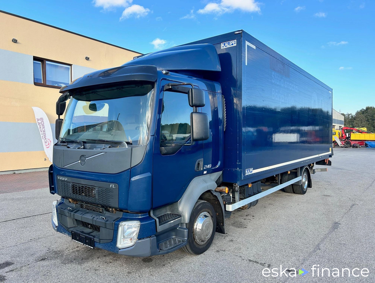 Lízing Špeciálne nákladné vozidlo Volvo FL240 2015