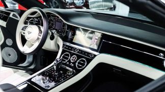 Lízing Kabriolet Bentley Continental GTC 2021