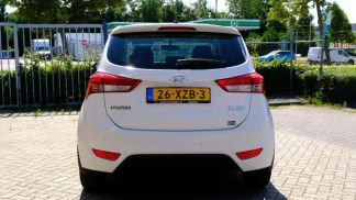 Leasing Hatchback Hyundai ix20 2012