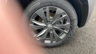 Leasing Sedan Peugeot E-208 2024
