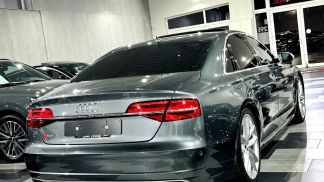 Lízing Sedan Audi S8 2017