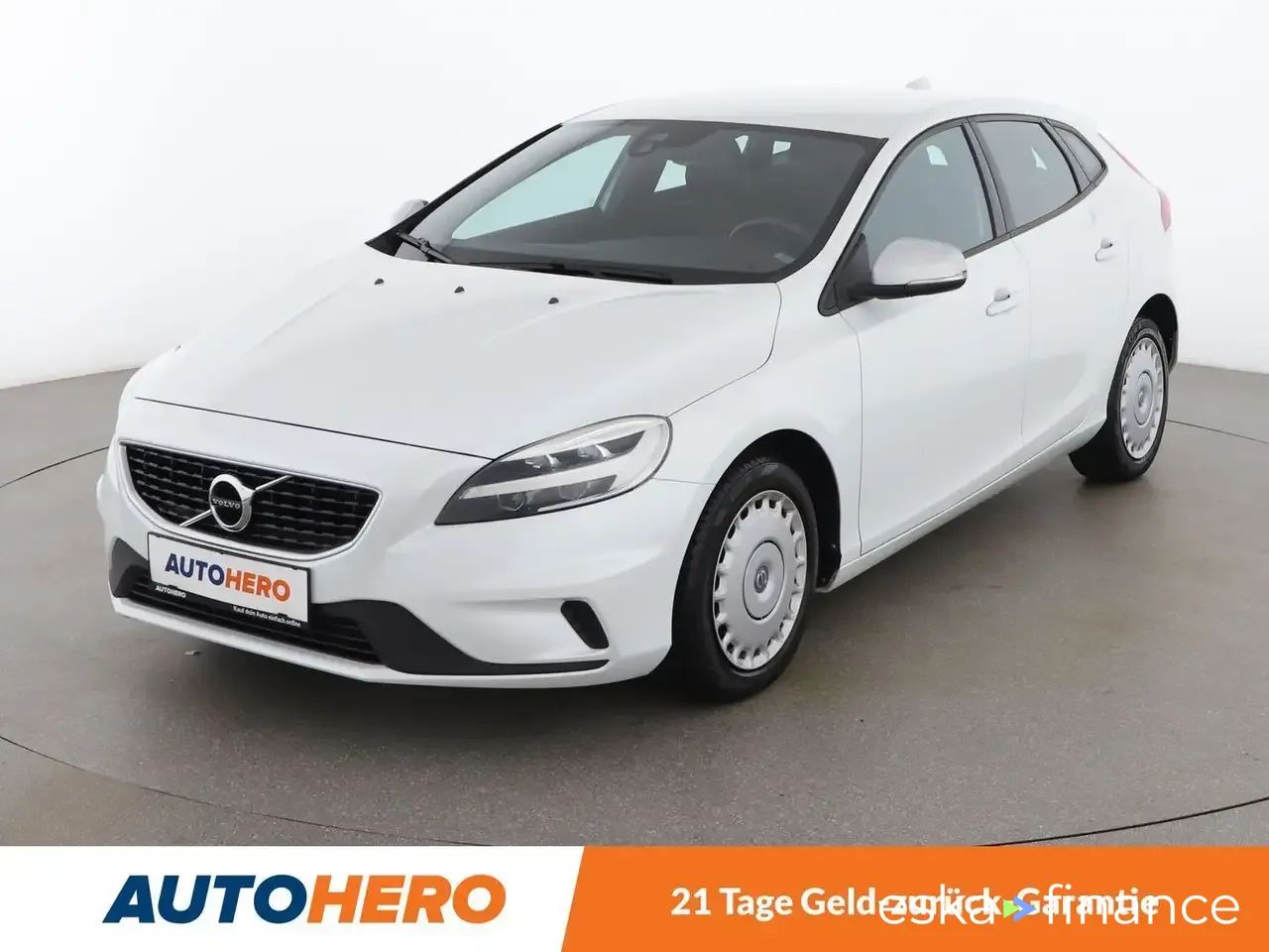 Leasing Hatchback Volvo V40 2016