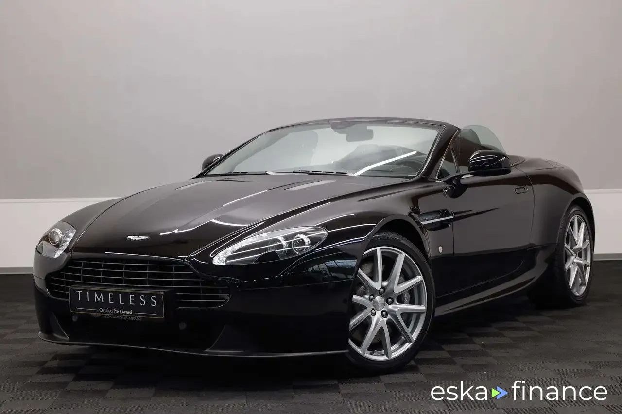 Lízing Kabriolet Aston Martin V8 2014