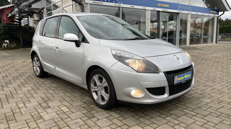 Lízing SUV Renault Scenic 2010