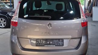 Lízing Hatchback Renault Grand Scenic 2011