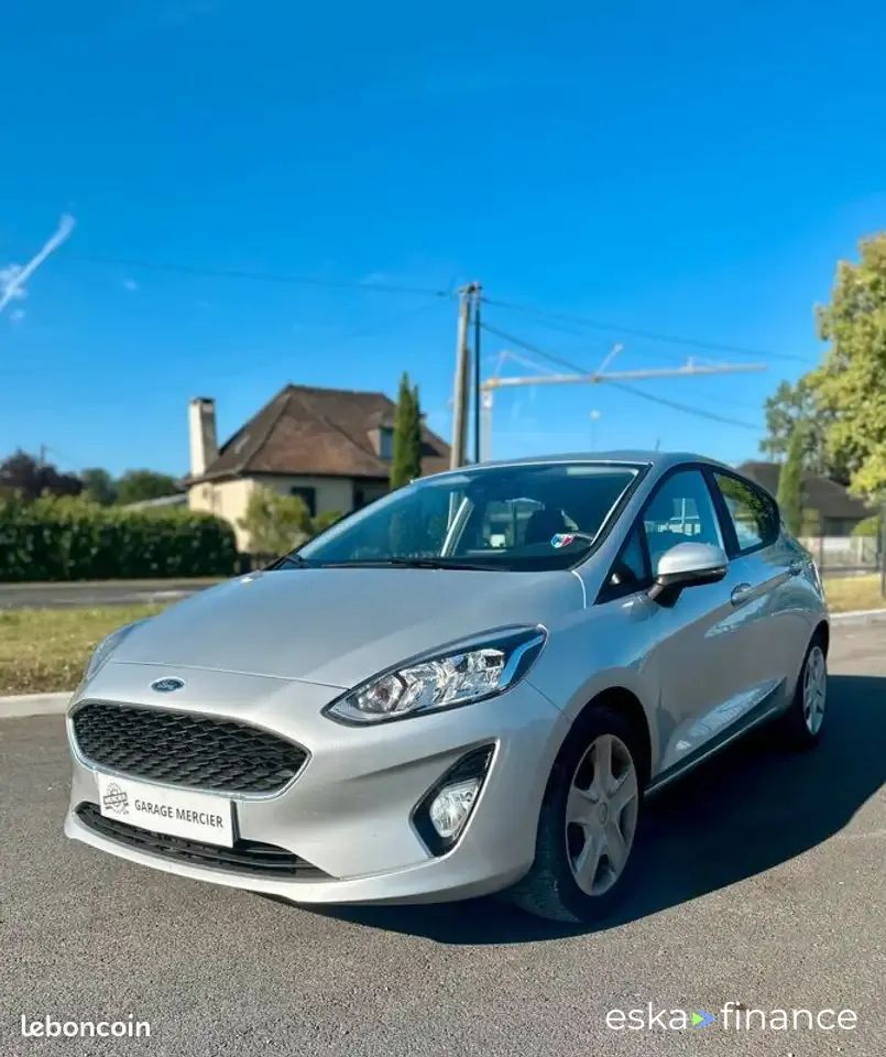 Lízing Sedan Ford Fiesta 2020