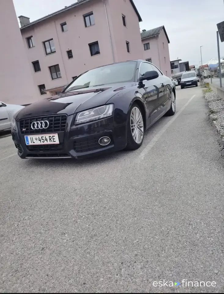Lízing Kupé Audi A5 2010