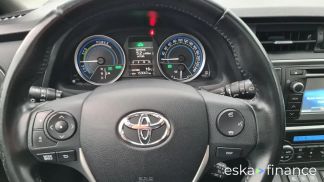 Finansowanie Wóz Toyota Auris 2015