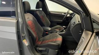 Leasing Sedan Volkswagen Golf 2019