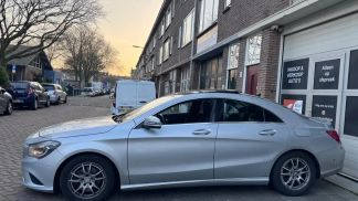Lízing Sedan MERCEDES CLA 180 2014