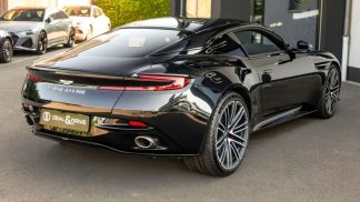 Financování Kupé Aston Martin DB12 2023