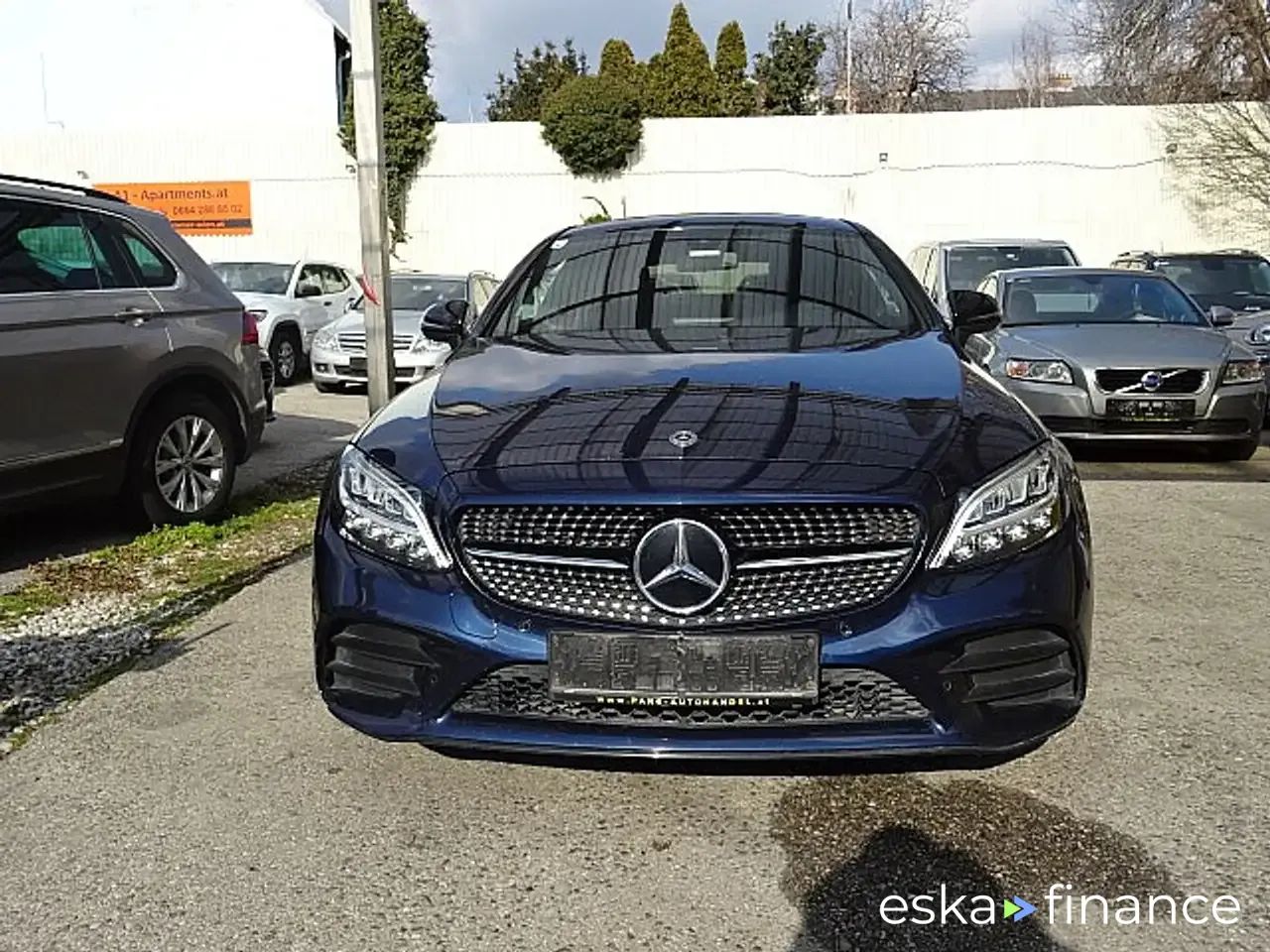Financování Kupé MERCEDES C 180 2019