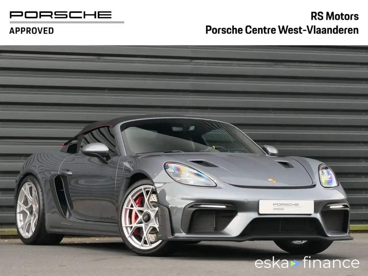 Lízing Kabriolet Porsche 718 SPYDER 2024