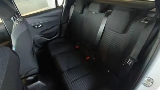 Leasing Sedan Peugeot 208 2023