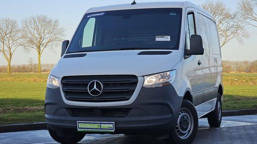 Mercedes-Benz SPRINTER 211 2020