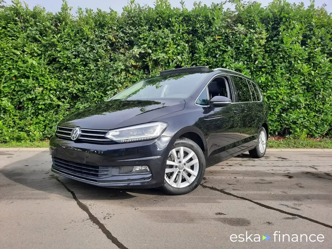 Leasing Passenger transport Volkswagen Touran 2019