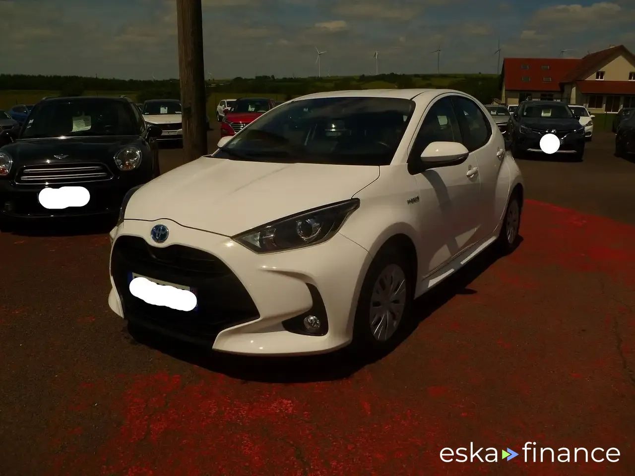 Lízing Sedan Toyota Yaris 2021