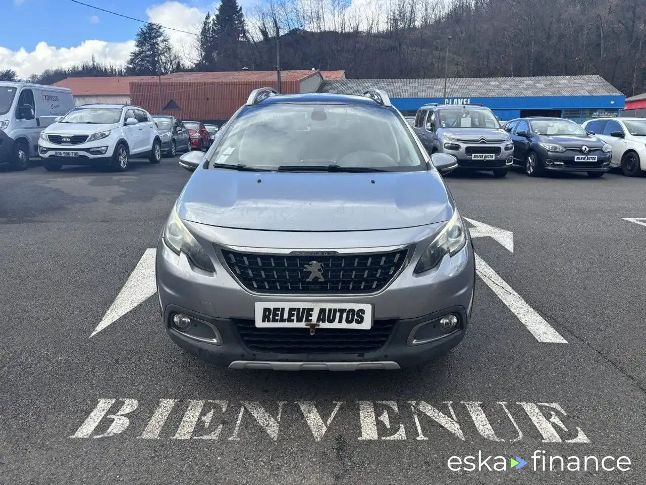 Lízing Hatchback Peugeot 2008 2016