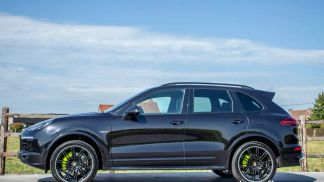 Finansowanie SUV Porsche Cayenne 2016