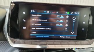 Leasing Sedan Peugeot 208 2020