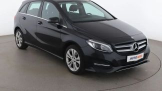 Lízing Hatchback MERCEDES B 180 2016