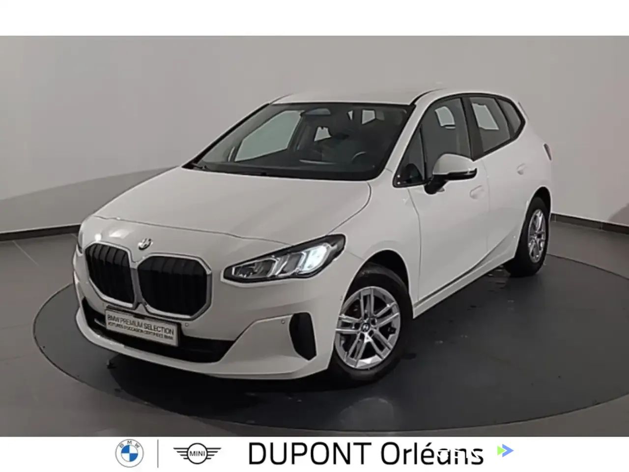 Leasing Le transport des passagers BMW 218 2023