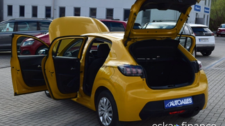 Lízing Hatchback Peugeot 208 2020