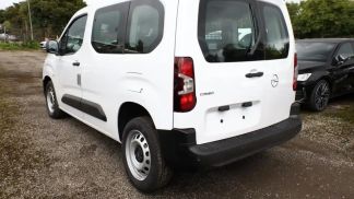 Leasing Le transport des passagers Opel Combo 2024