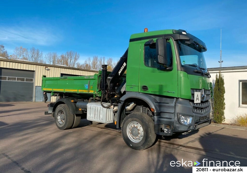 Leasing Open body truck Mercedes-Benz AROCS 1843 2014