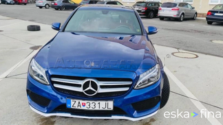 Leasing Sedan MERCEDES C TRIEDA 2015