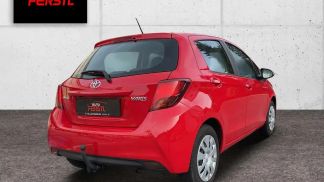 Leasing Hatchback Toyota Yaris 2015