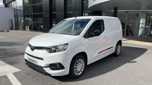 Toyota PROACE CITY 2024