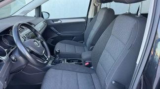 Lízing Hatchback Volkswagen Touran 2016