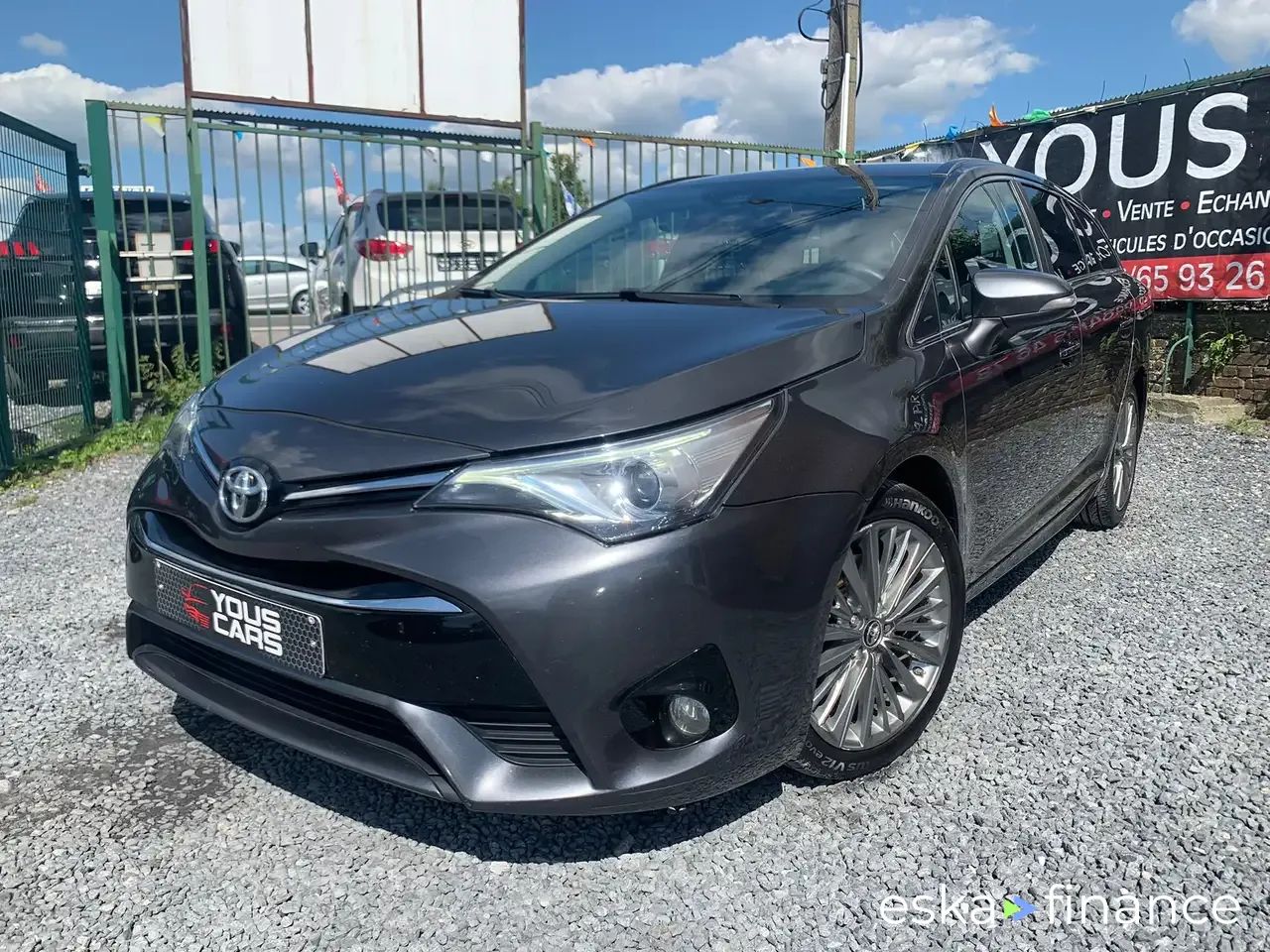Leasing Wagon Toyota Avensis 2016