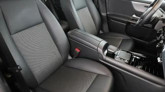 Finansowanie SUV MERCEDES GLB 200 2021