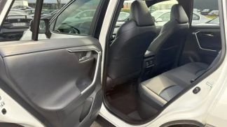 Financování SUV Toyota RAV 4 2019