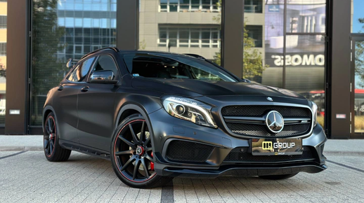 MERCEDES GLA 2015