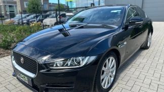 Lízing Sedan Jaguar XE 2015