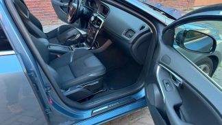 Lízing Hatchback Volvo V40 2012
