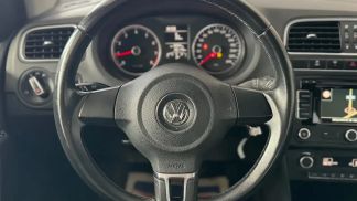 Financování Sedan Volkswagen Polo 2014