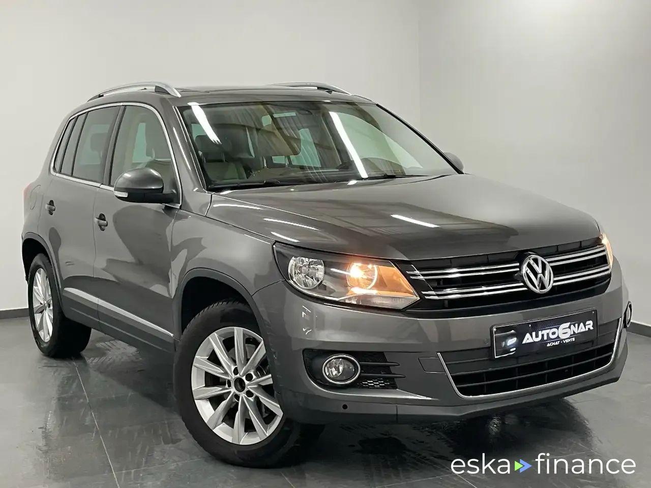 SUV Volkswagen Tiguan 2012