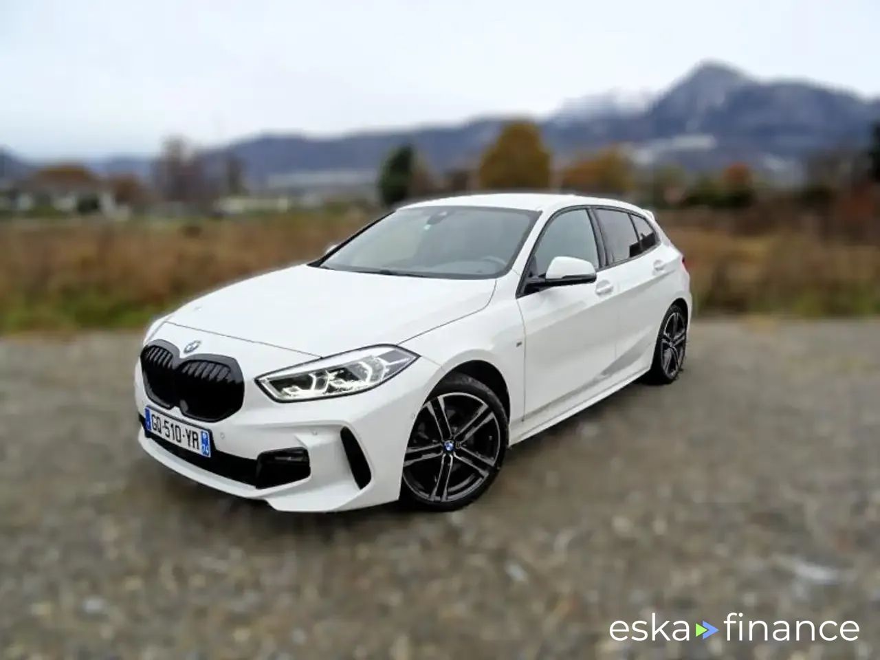 Lízing Sedan BMW 118 2023