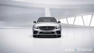 Lízing Sedan MERCEDES C 180 2018