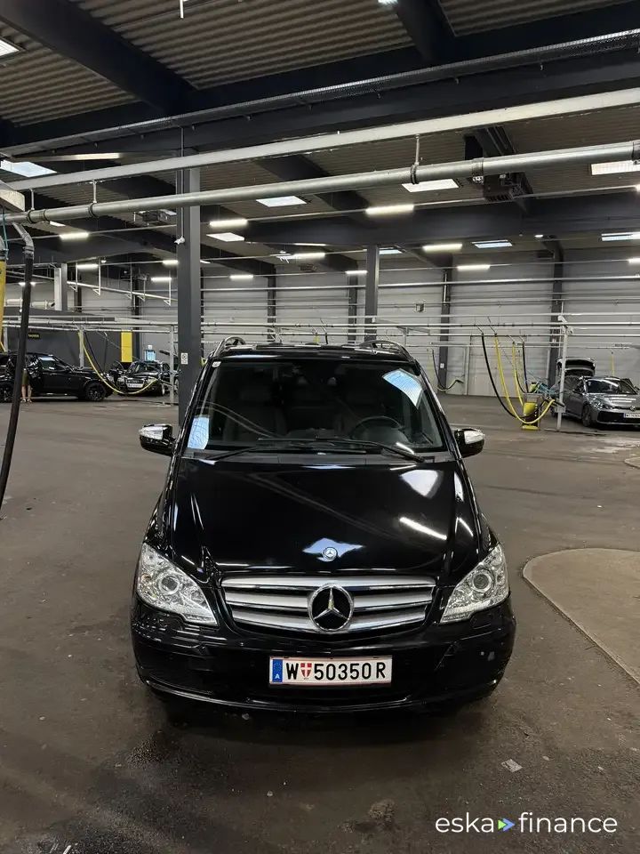 Leasing Hatchback MERCEDES VIANO 2014