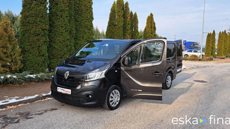 Leasing Passenger transport Renault Trafic 2016