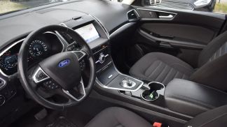 Leasing Le transport des passagers Ford Galaxy 2019