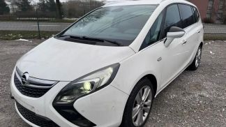 Lízing Hatchback Opel Zafira 2012