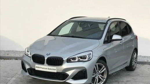 BMW 225 2019